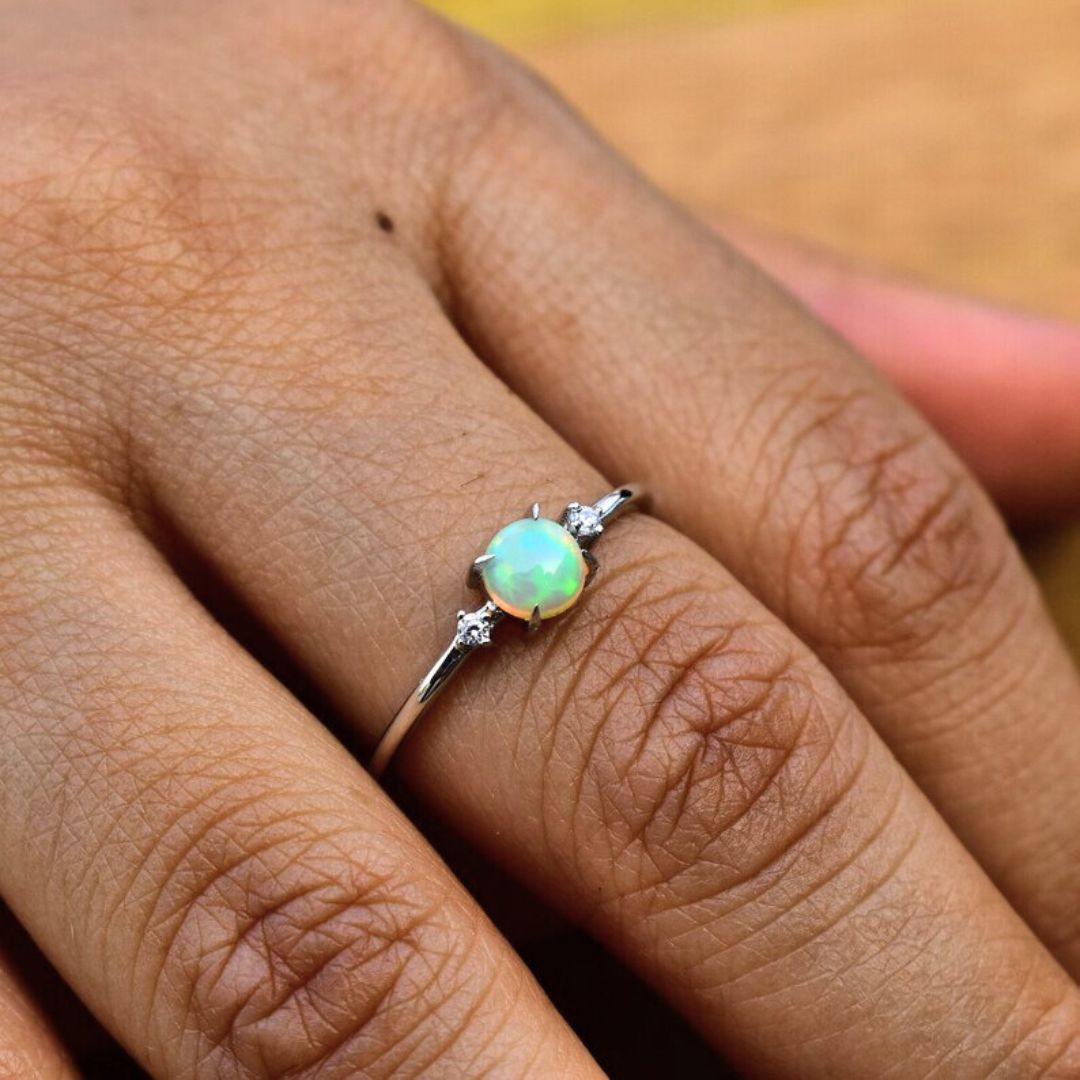 Minimal Delicacy - Opal Ring