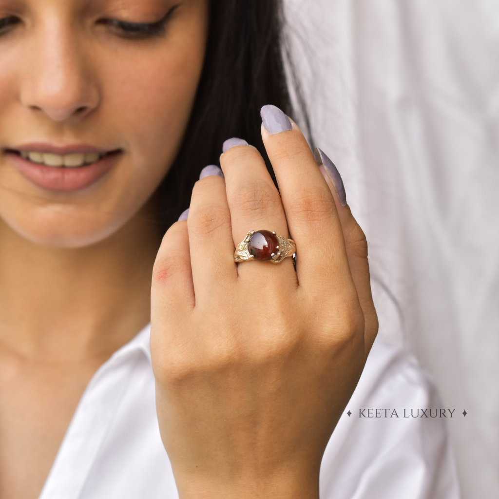 Earthy Leaf - Garnet Ring -