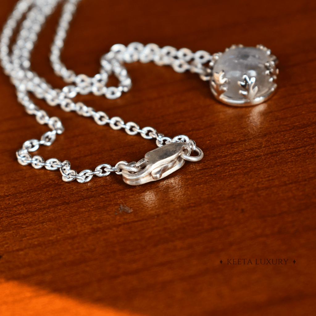 Leaf Sunshine - Moonstone Necklace -