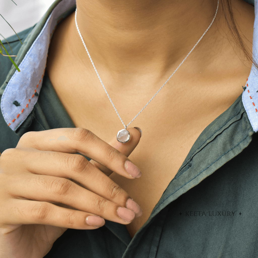 Rawnetic - Rose quartz necklace -